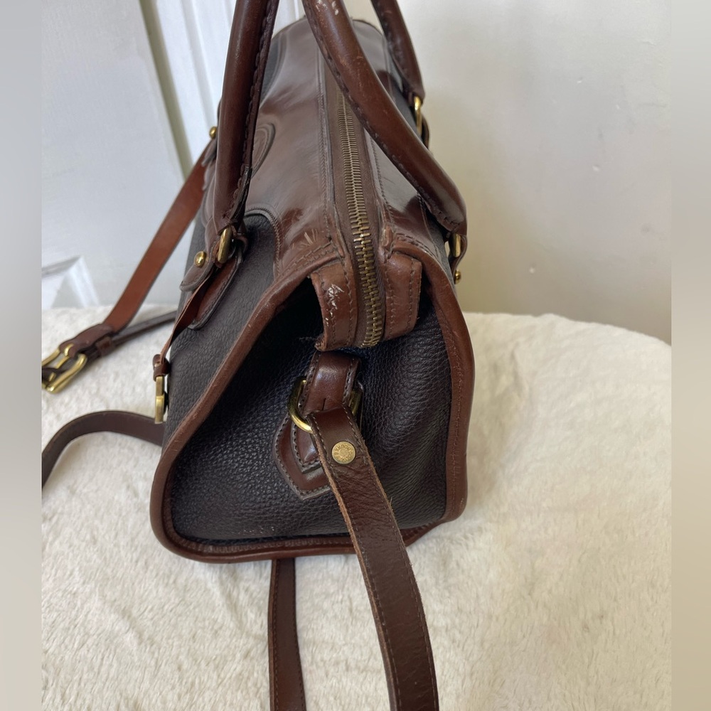 Dooney and Bourke all weather leather Bag EUC - Picture 10 of 12